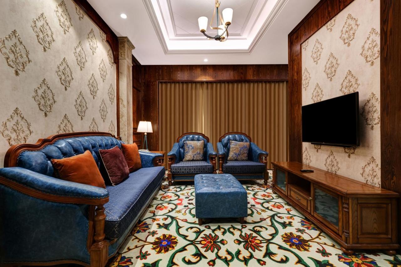 เลมอน ทรี พรีเมียร์ Hotel ทวารกา ภายนอก รูปภาพ