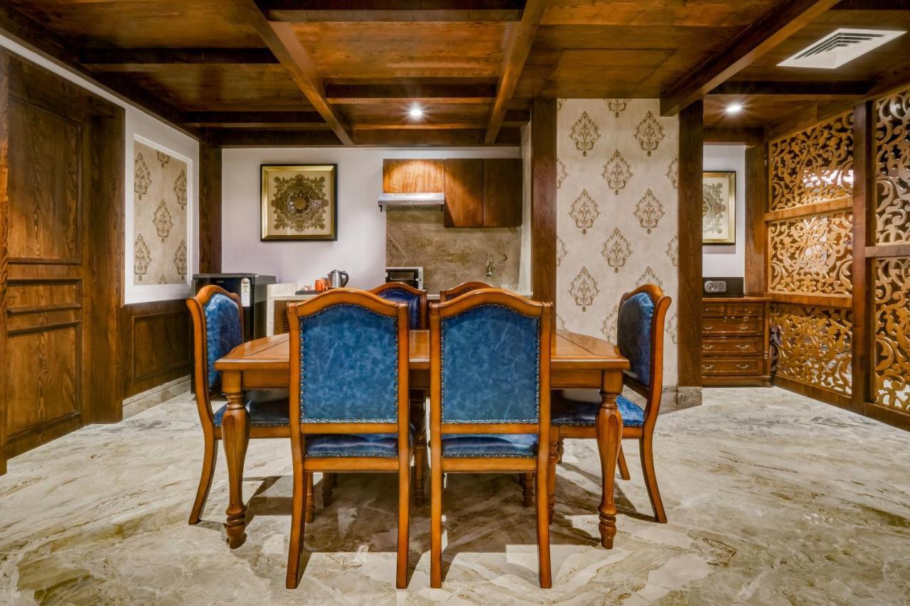 เลมอน ทรี พรีเมียร์ Hotel ทวารกา ภายนอก รูปภาพ